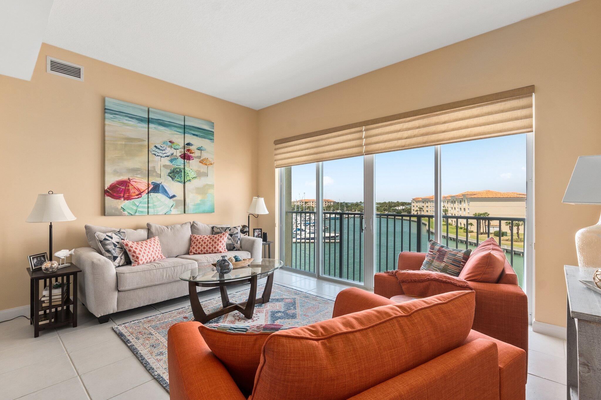 HARBOUR ISLE AT HUTCHINSO - Residential