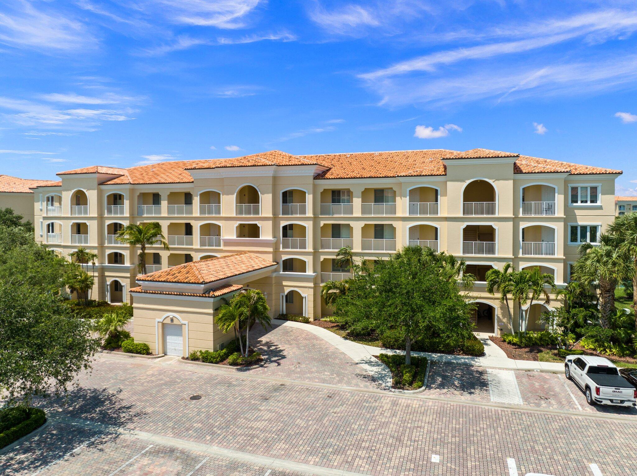 HARBOUR ISLE AT HUTCHINSON ISLAND WEST, A CONDOMIN - Residential