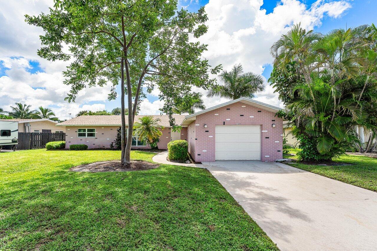 128 Sandpiper Avenue