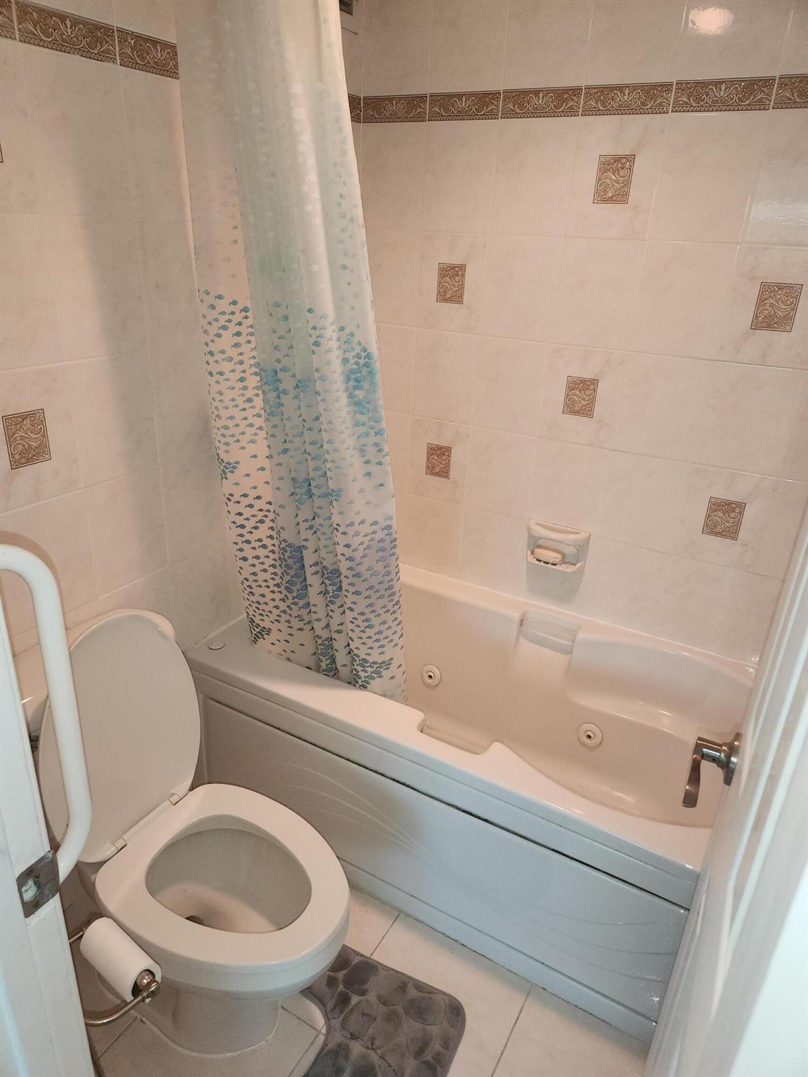 PORT DE MER - Residential Lease