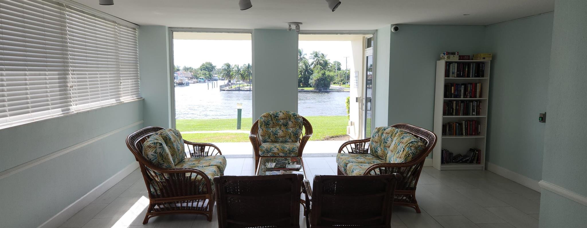 PORT DE MER - Residential Lease