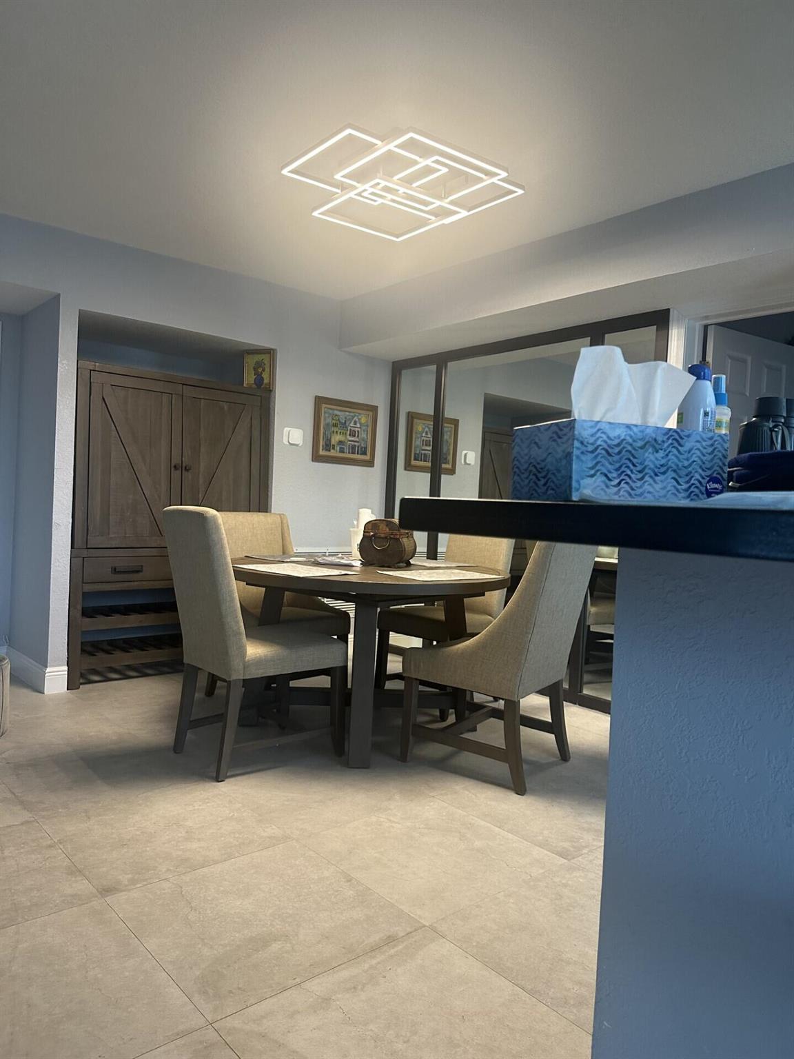 PORT DE MER - Residential Lease