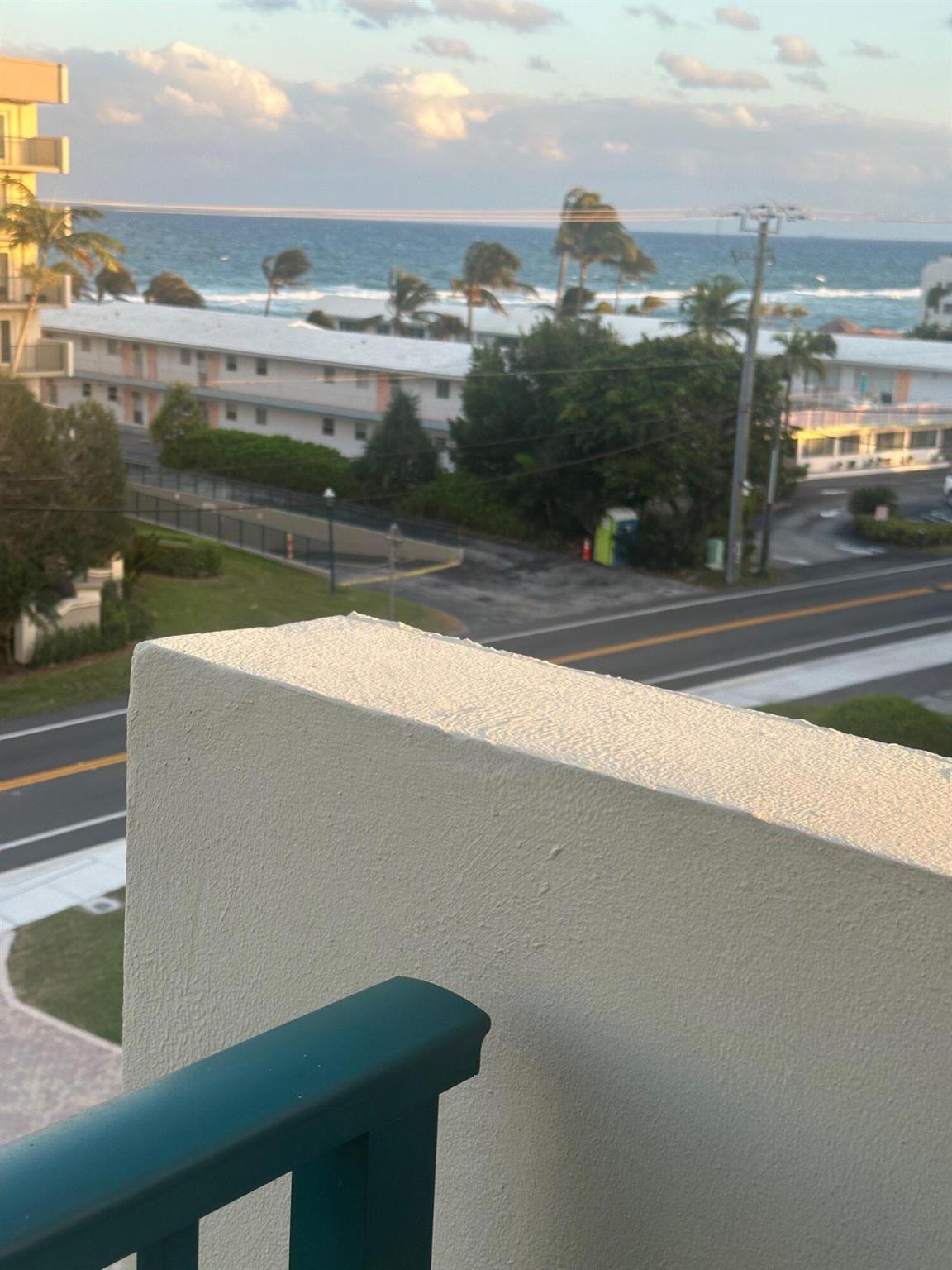 PORT DE MER - Residential Lease