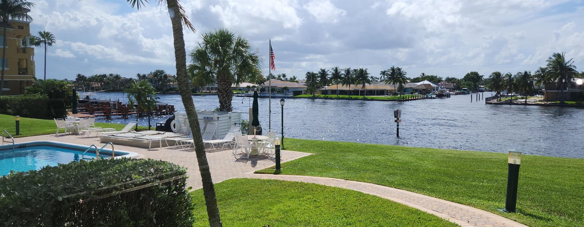 PORT DE MER - Residential Lease