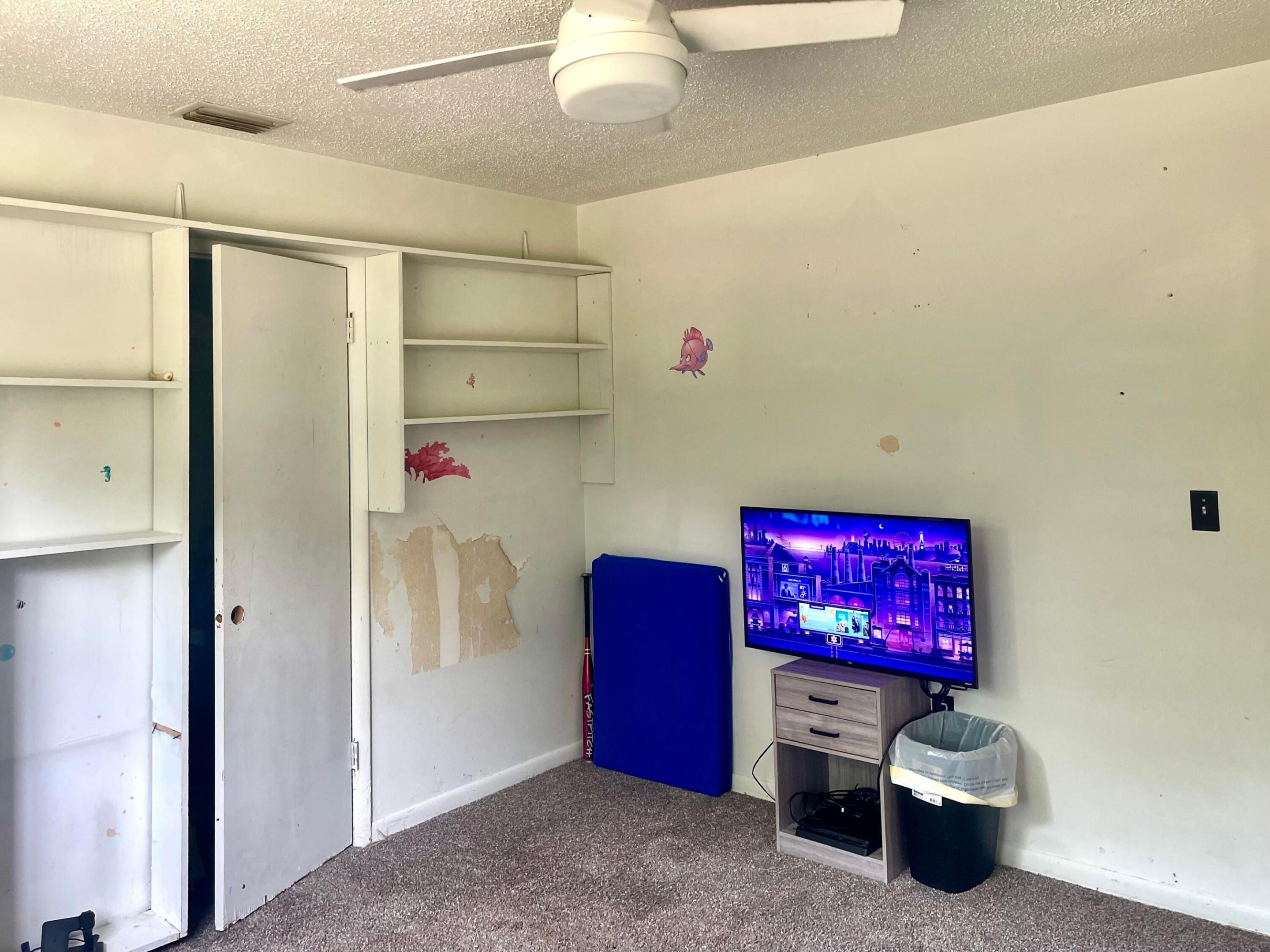 DIXIE RANCH ACRES - Residential