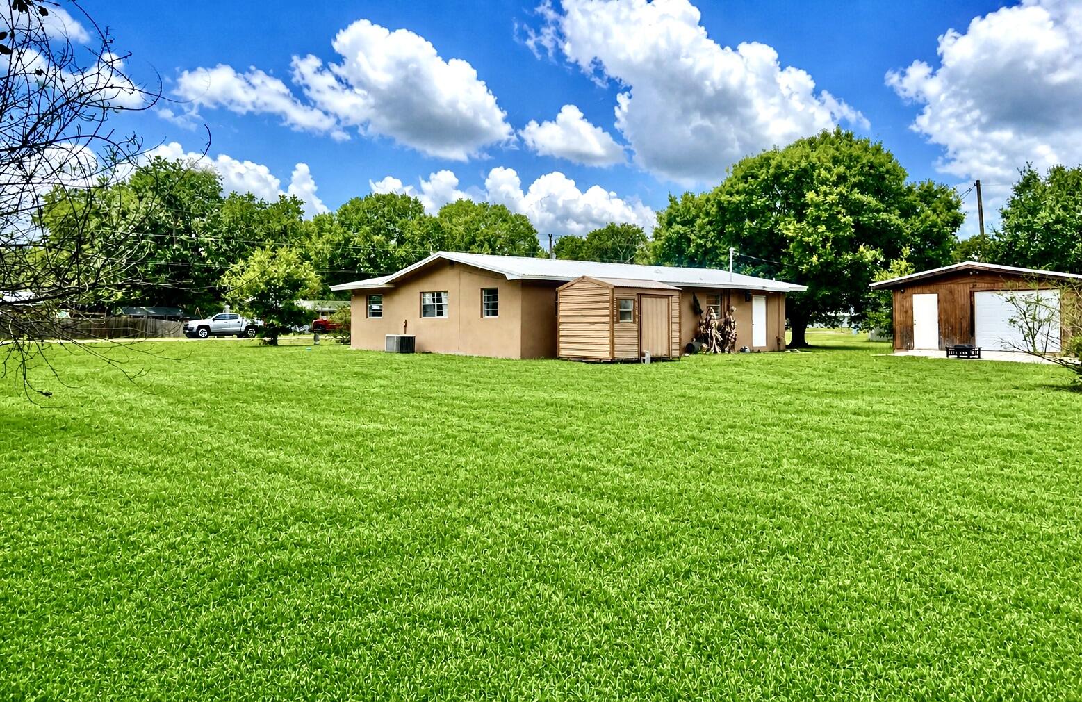 DIXIE RANCH ACRES - Residential