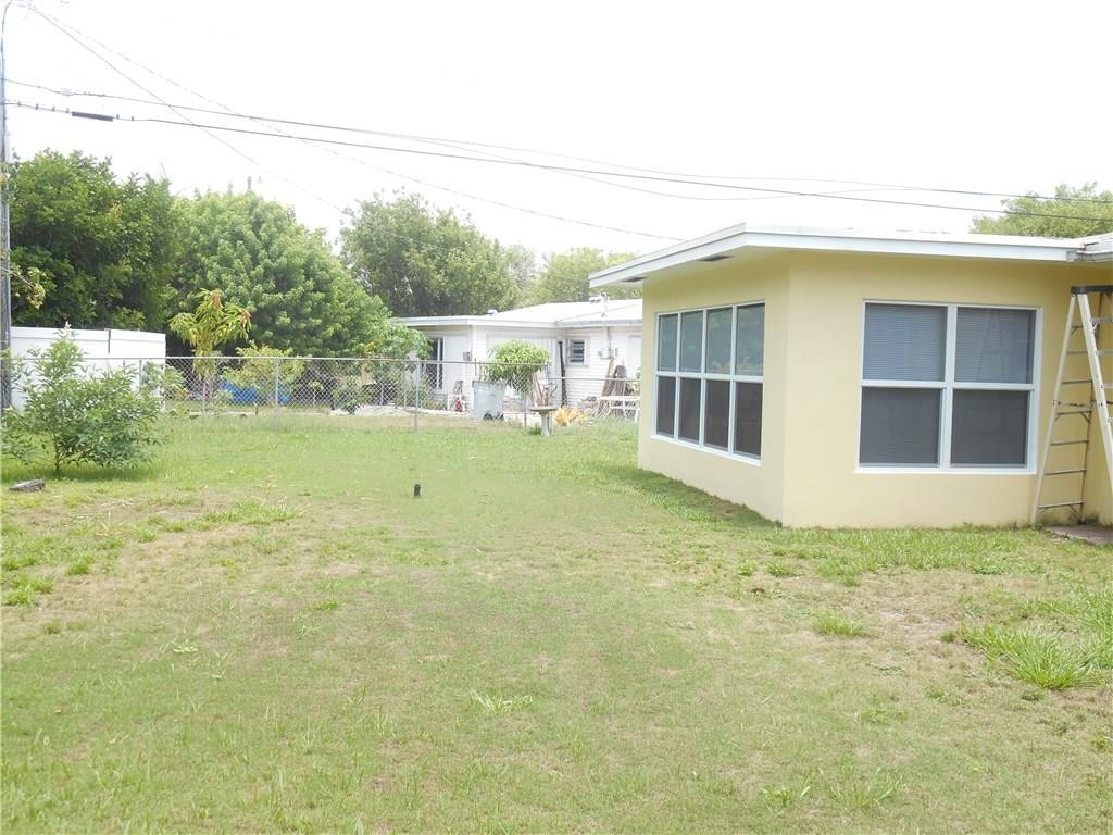 Cresthaven - Residential