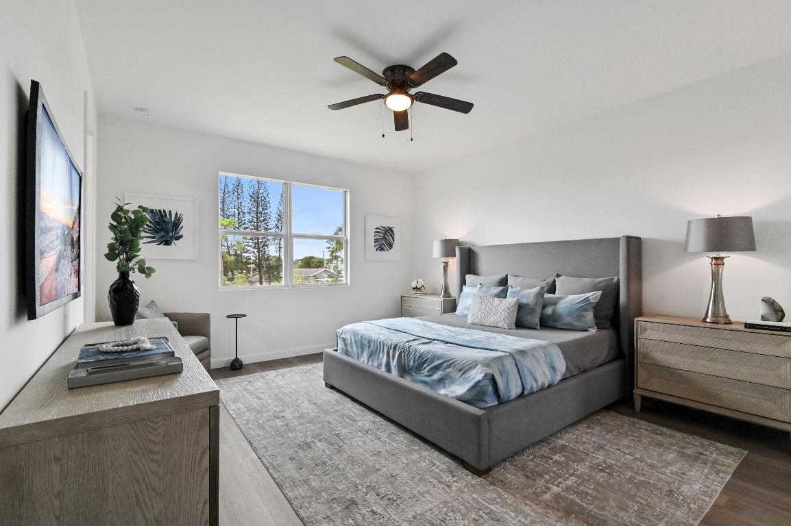 SYMPHONY PLACE - Residential