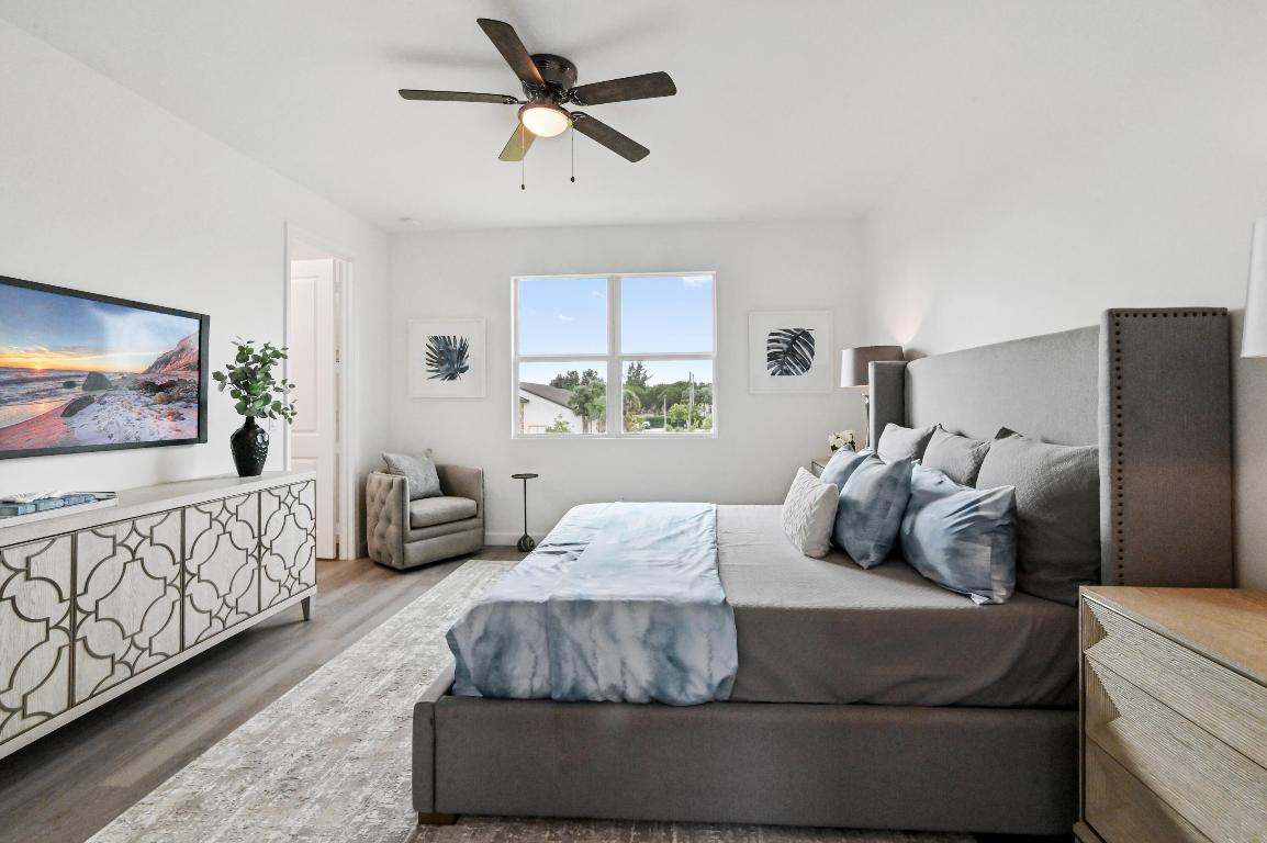 SYMPHONY PLACE - Residential