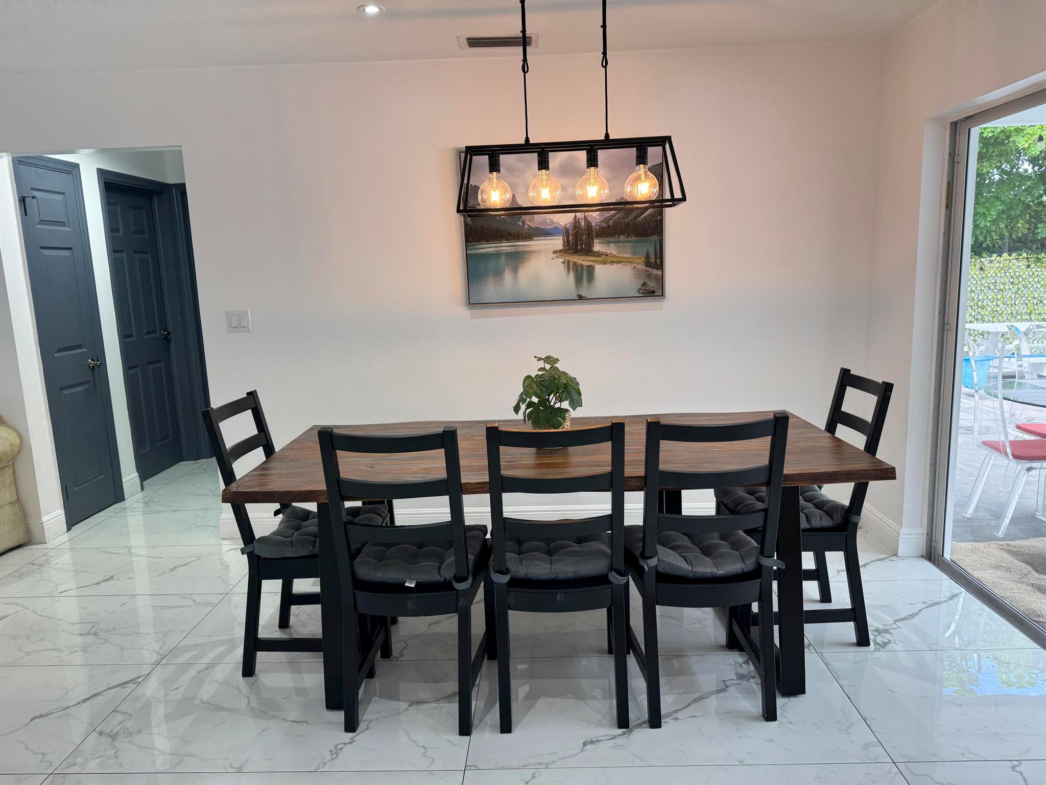 SUNRISE GOLF VILLAGE - Residential Lease