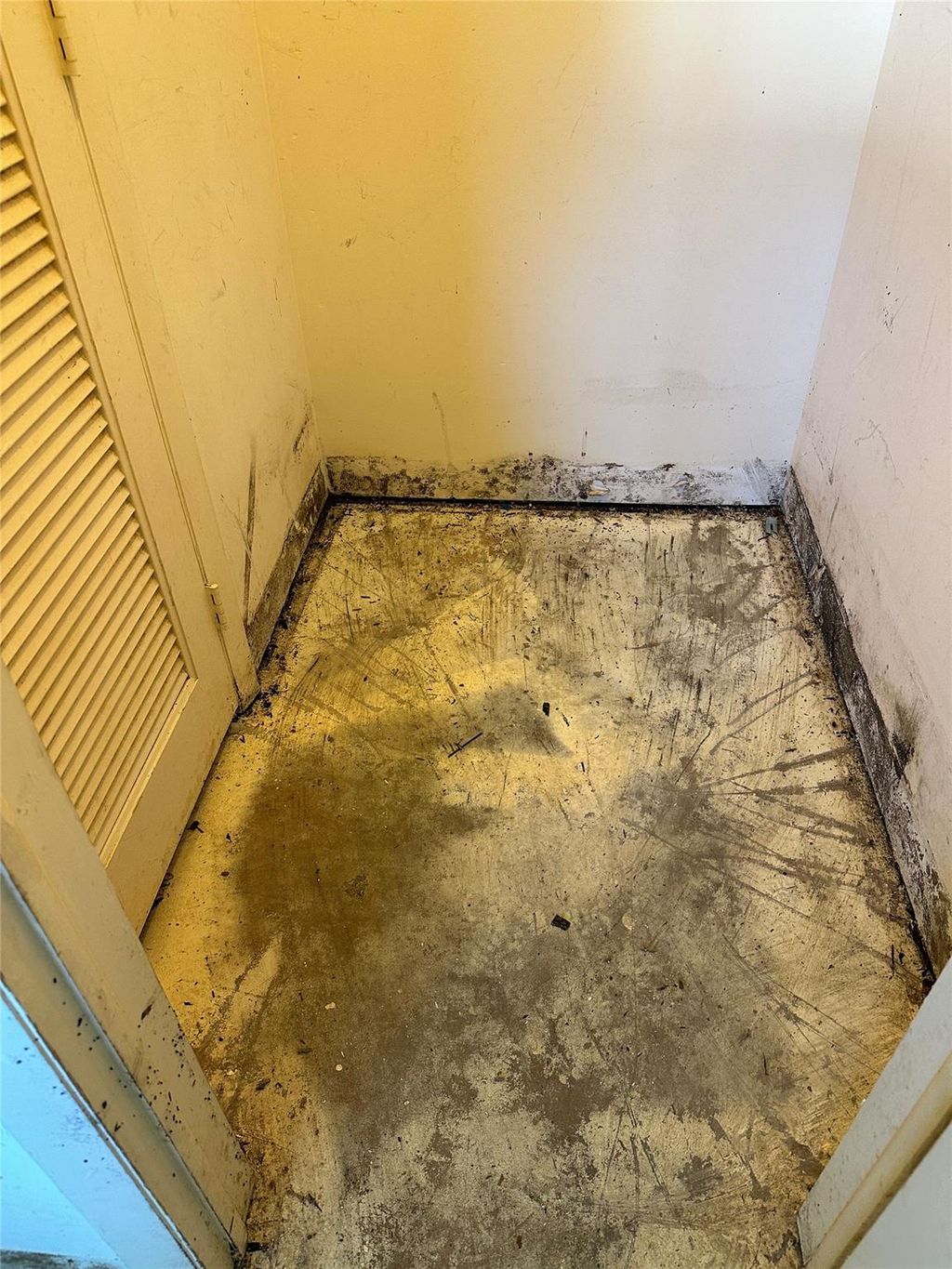 Photo of 100 SW Golfview Terrace #121, Boynton Beach, FL 33426 (MLS # F10451308)