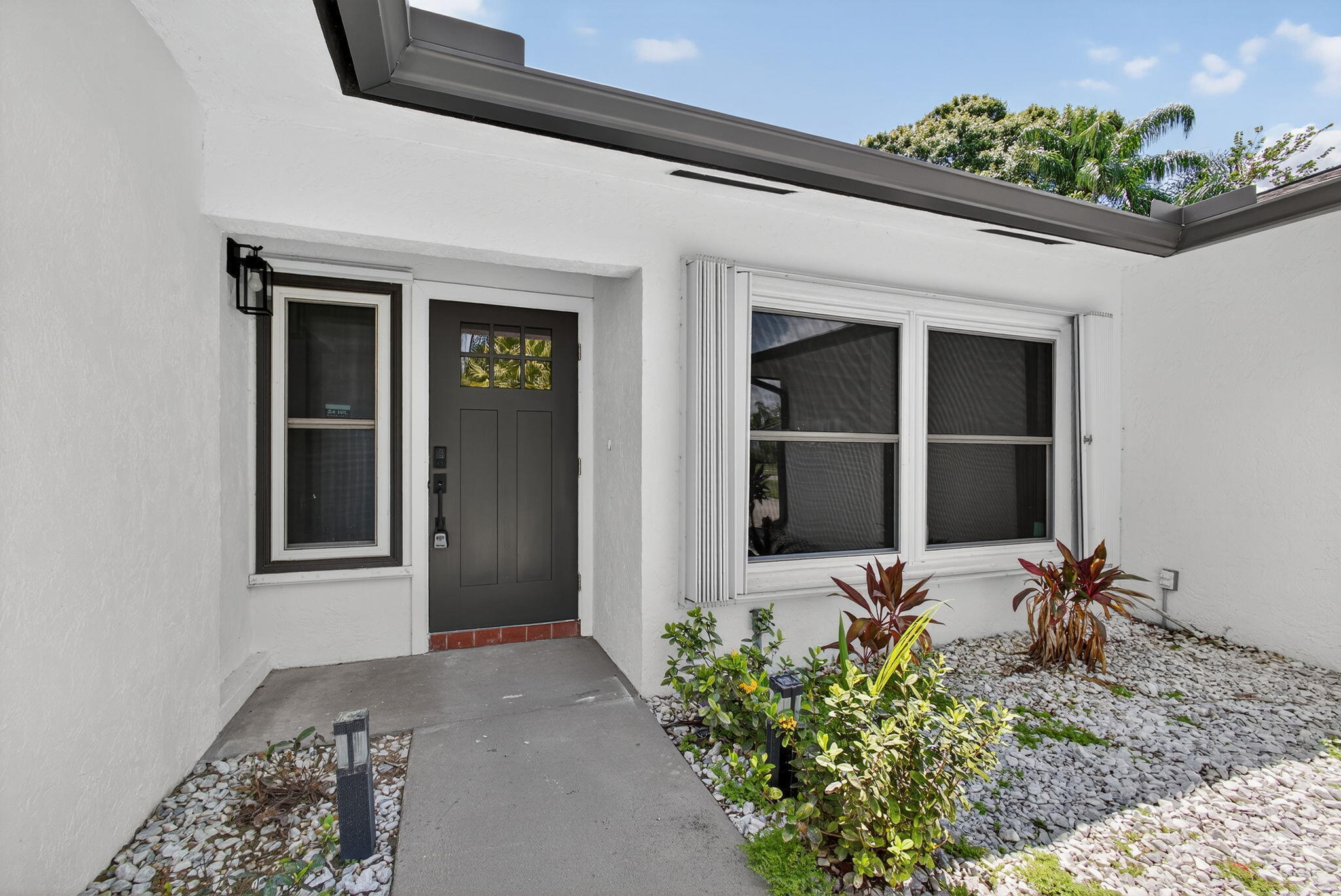 Properties 280 Sulky Way