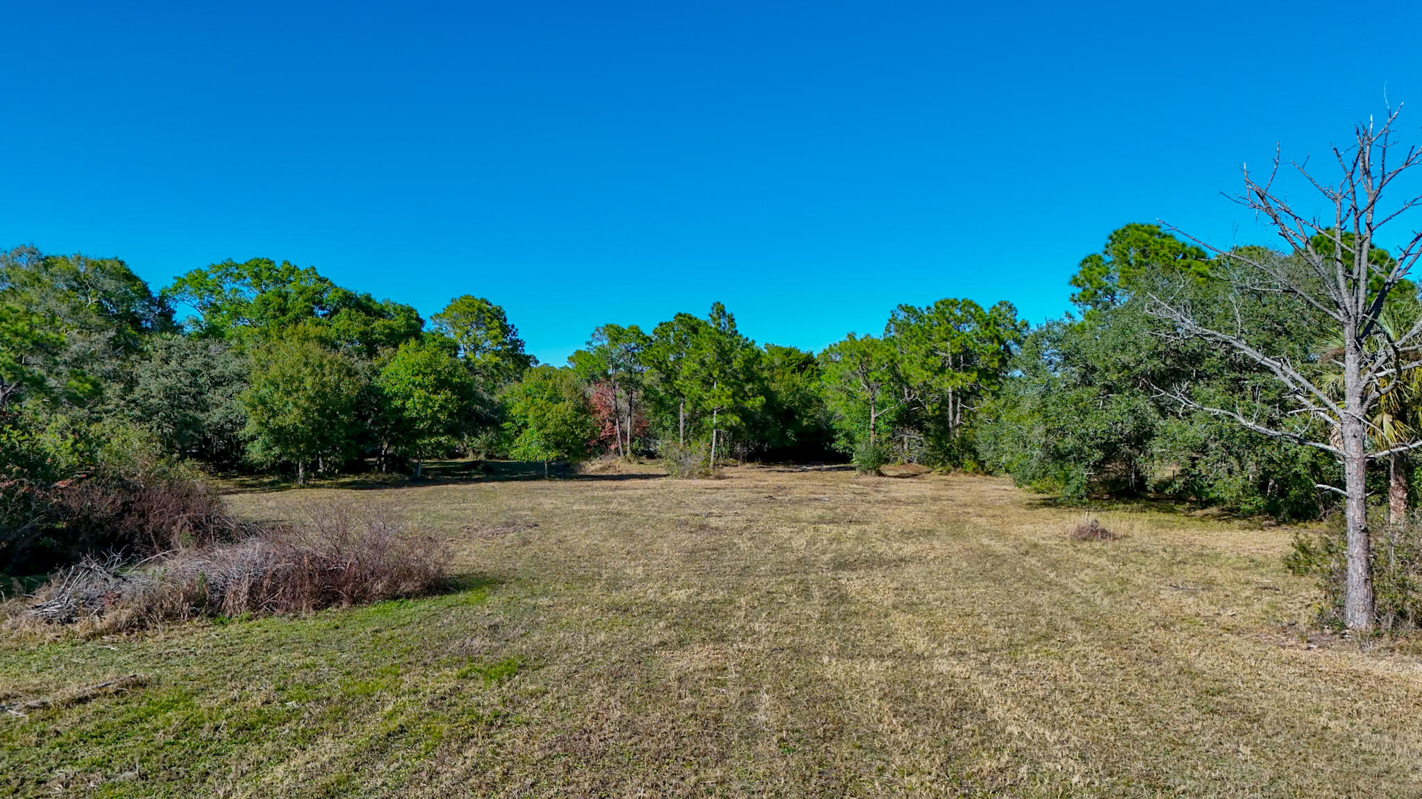LADECA ACRES S/D UNREC SEC 29 - Land