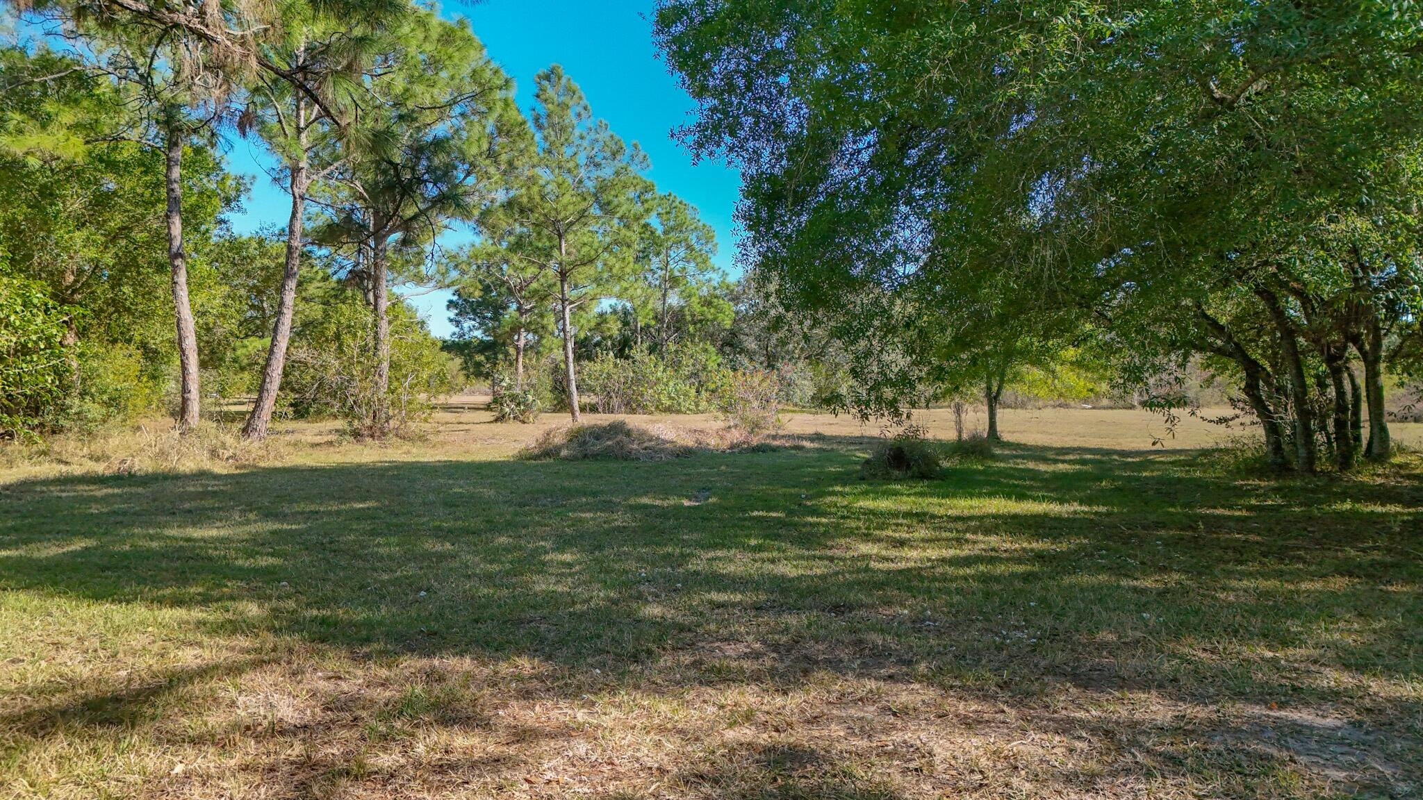 LADECA ACRES S/D UNREC SEC 29 - Land