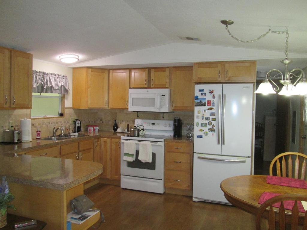 NORTHERN PINES MOBILE HOME PARK 5 - Residential