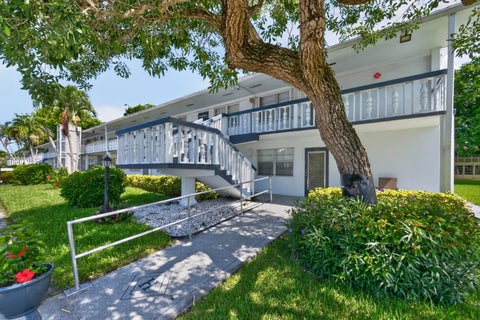 Photo of 176 Upminster H #176, Deerfield Beach, FL 33442 (MLS # B26040953)