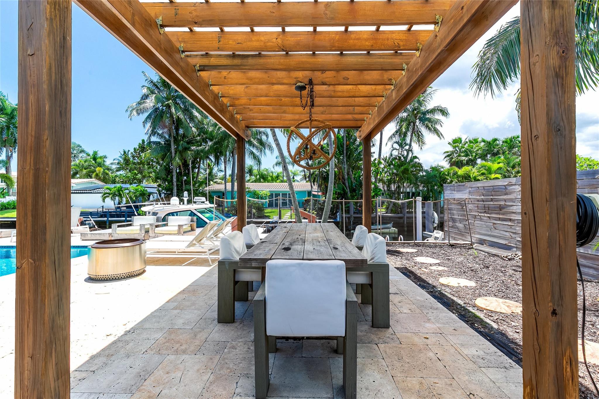 Gill Isles 44-13 B - Residential