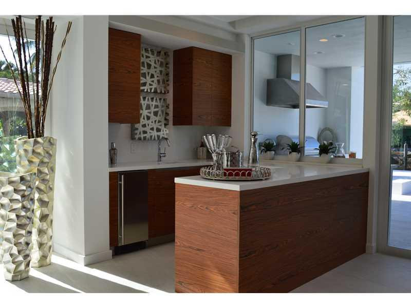 PELICAN ISLE - Residential