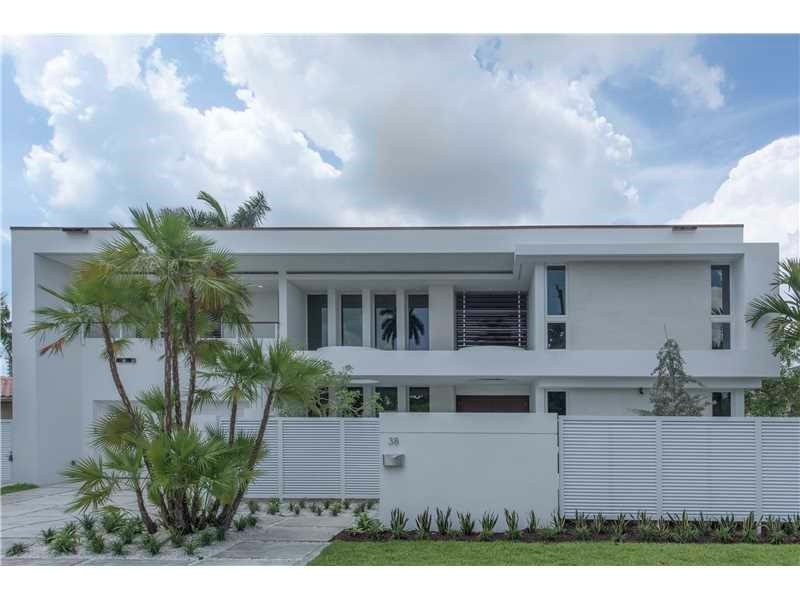 PELICAN ISLE - Residential