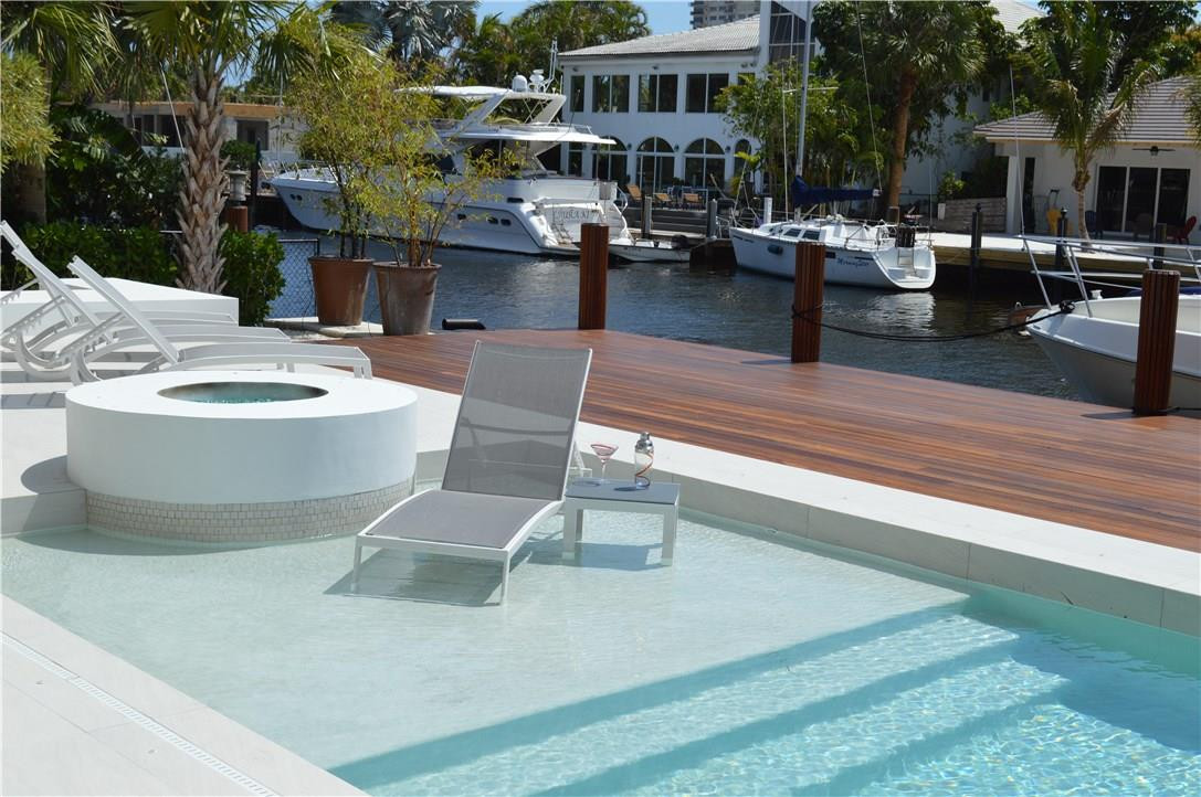 PELICAN ISLE - Residential