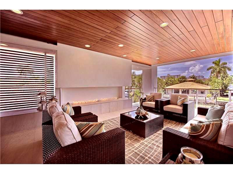 PELICAN ISLE - Residential