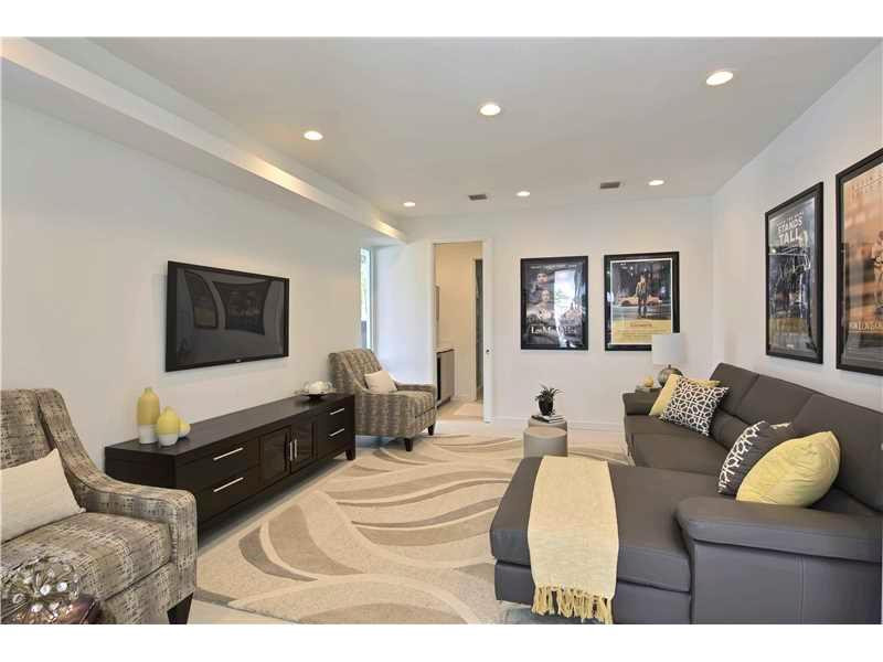 PELICAN ISLE - Residential