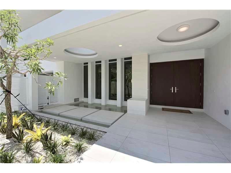 PELICAN ISLE - Residential