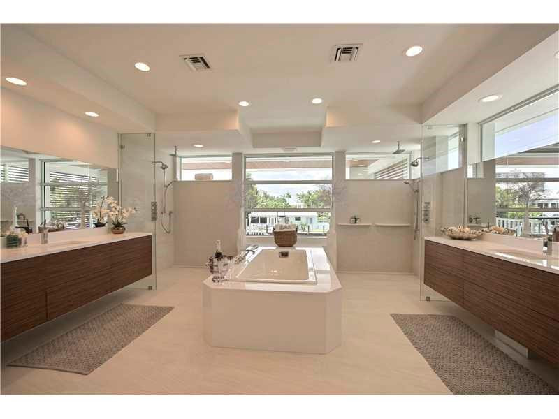 PELICAN ISLE - Residential