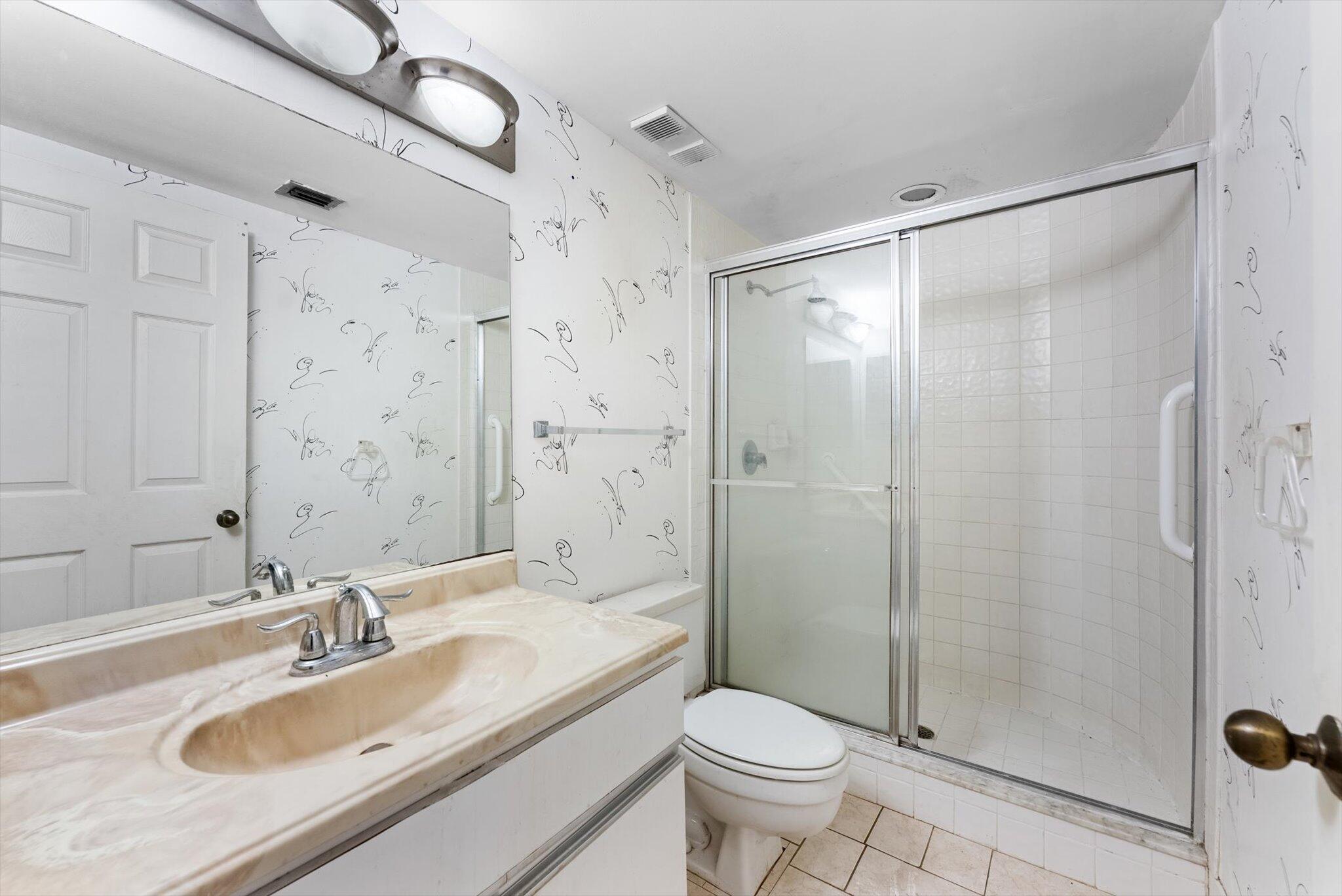 LAKES OF LA PAZ - Residential