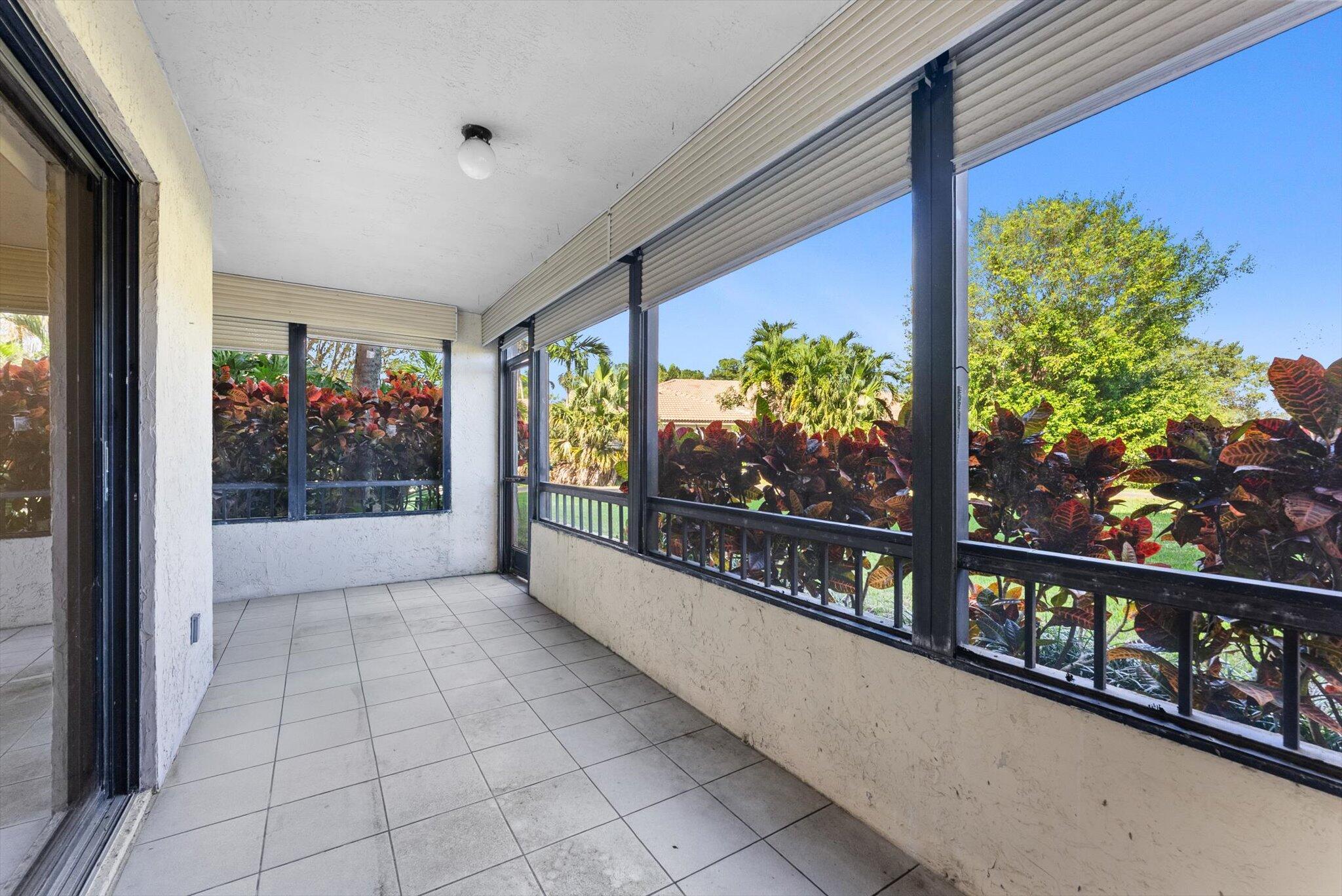 LAKES OF LA PAZ - Residential