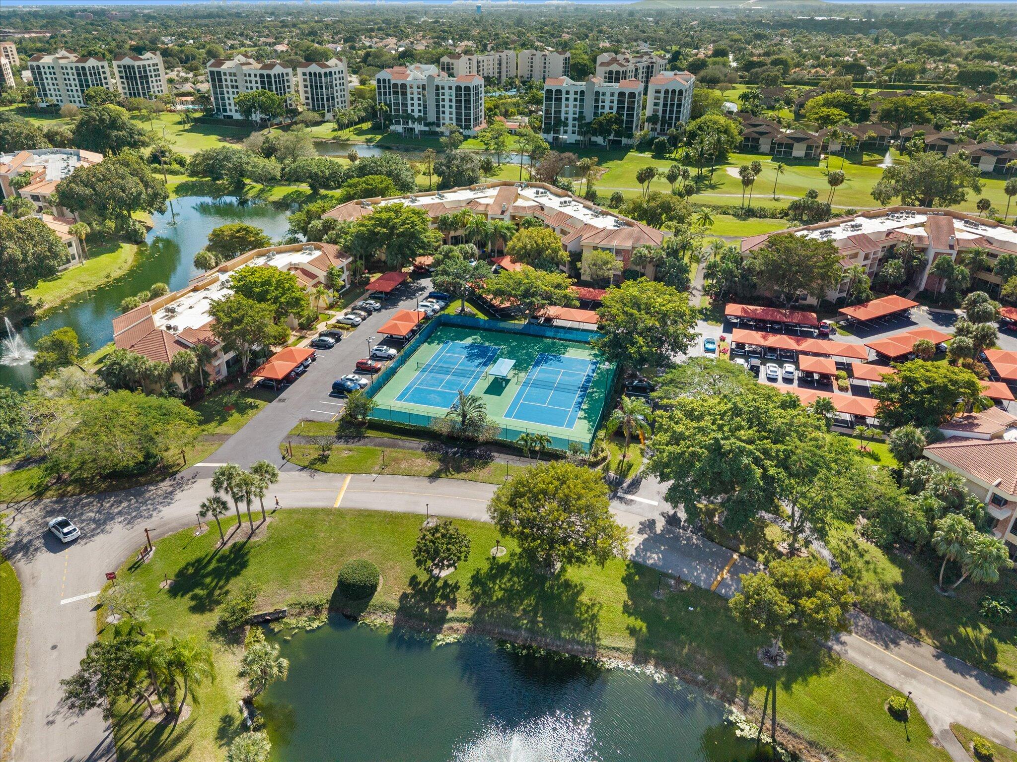 LAKES OF LA PAZ - Residential