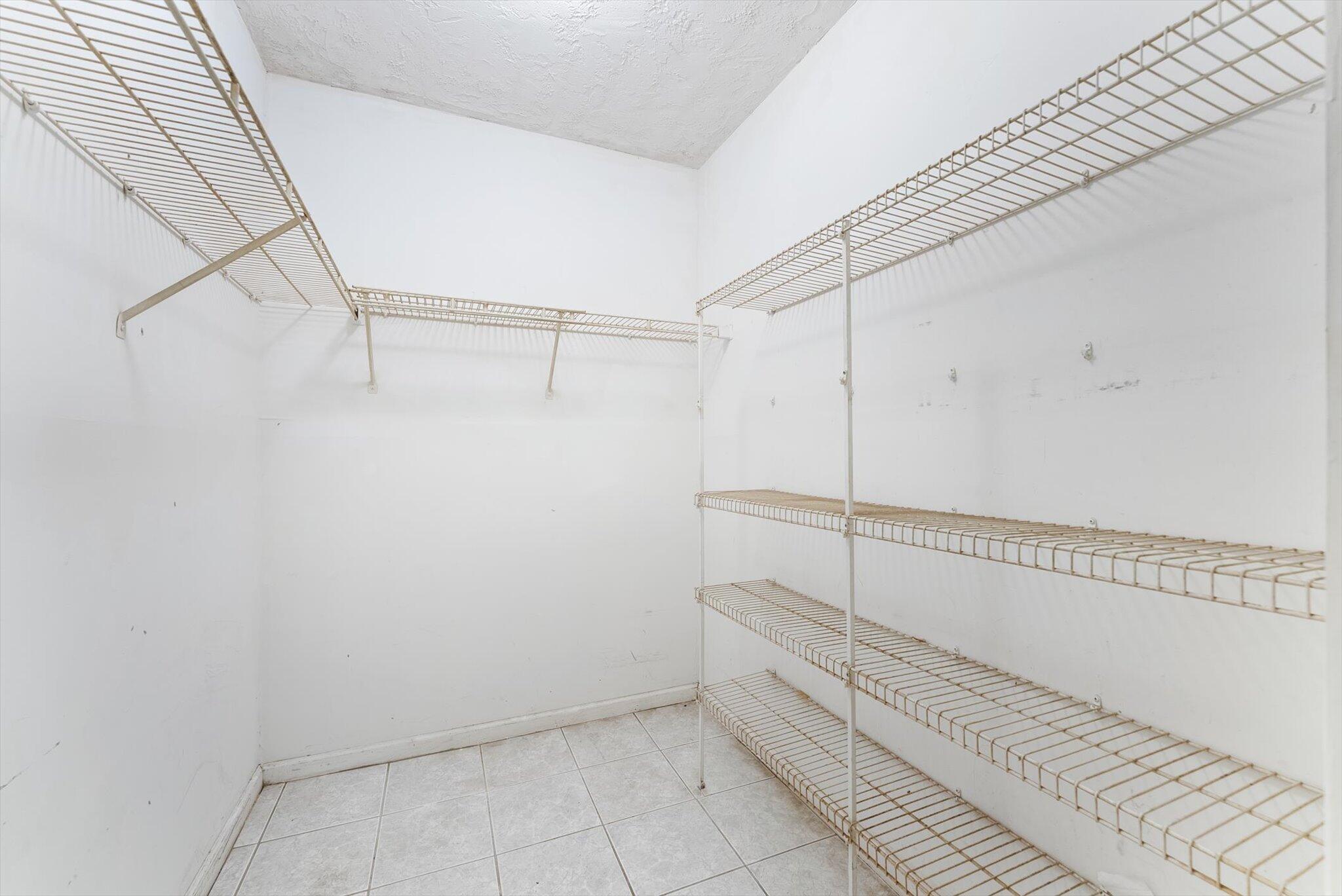 LAKES OF LA PAZ - Residential