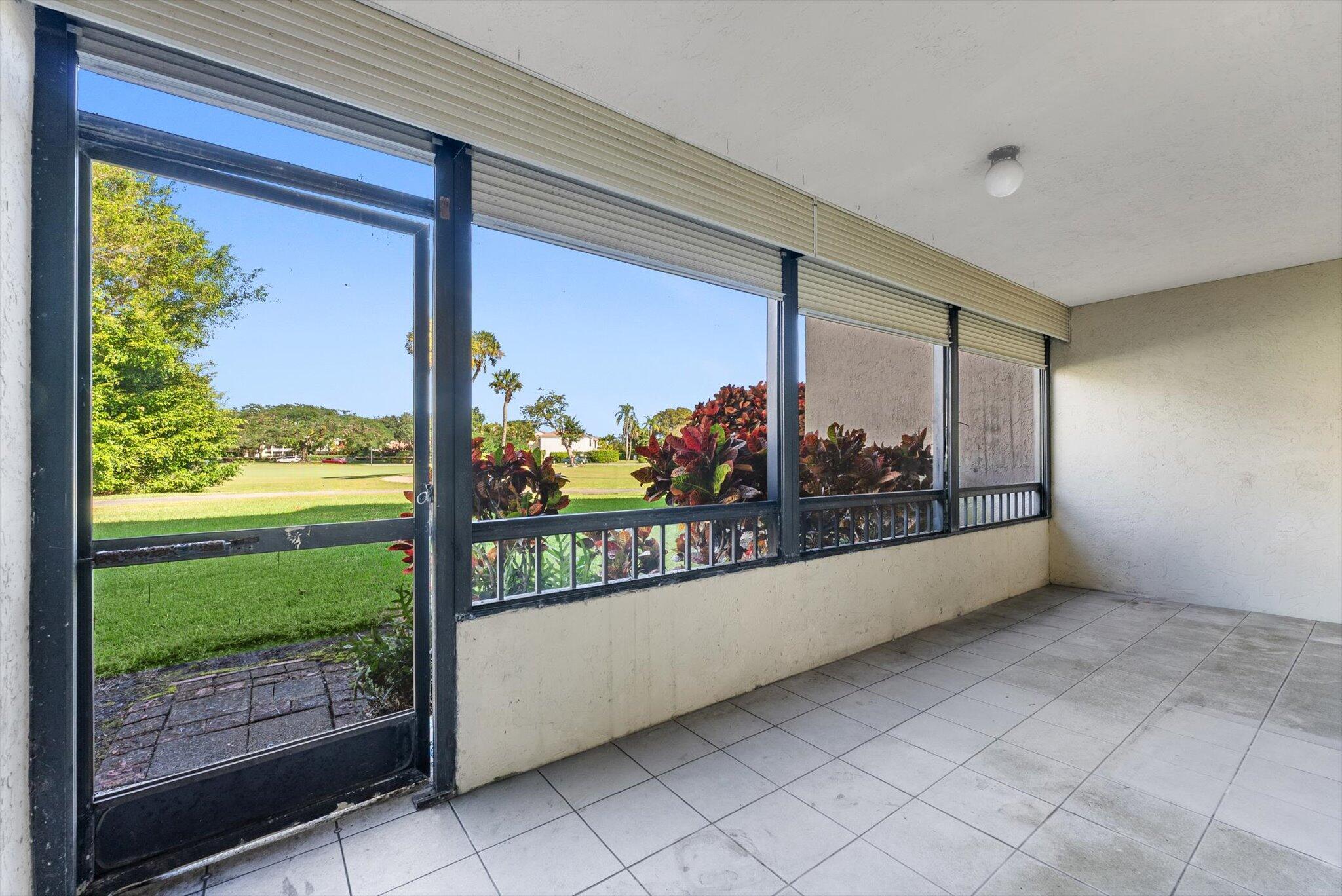 LAKES OF LA PAZ - Residential