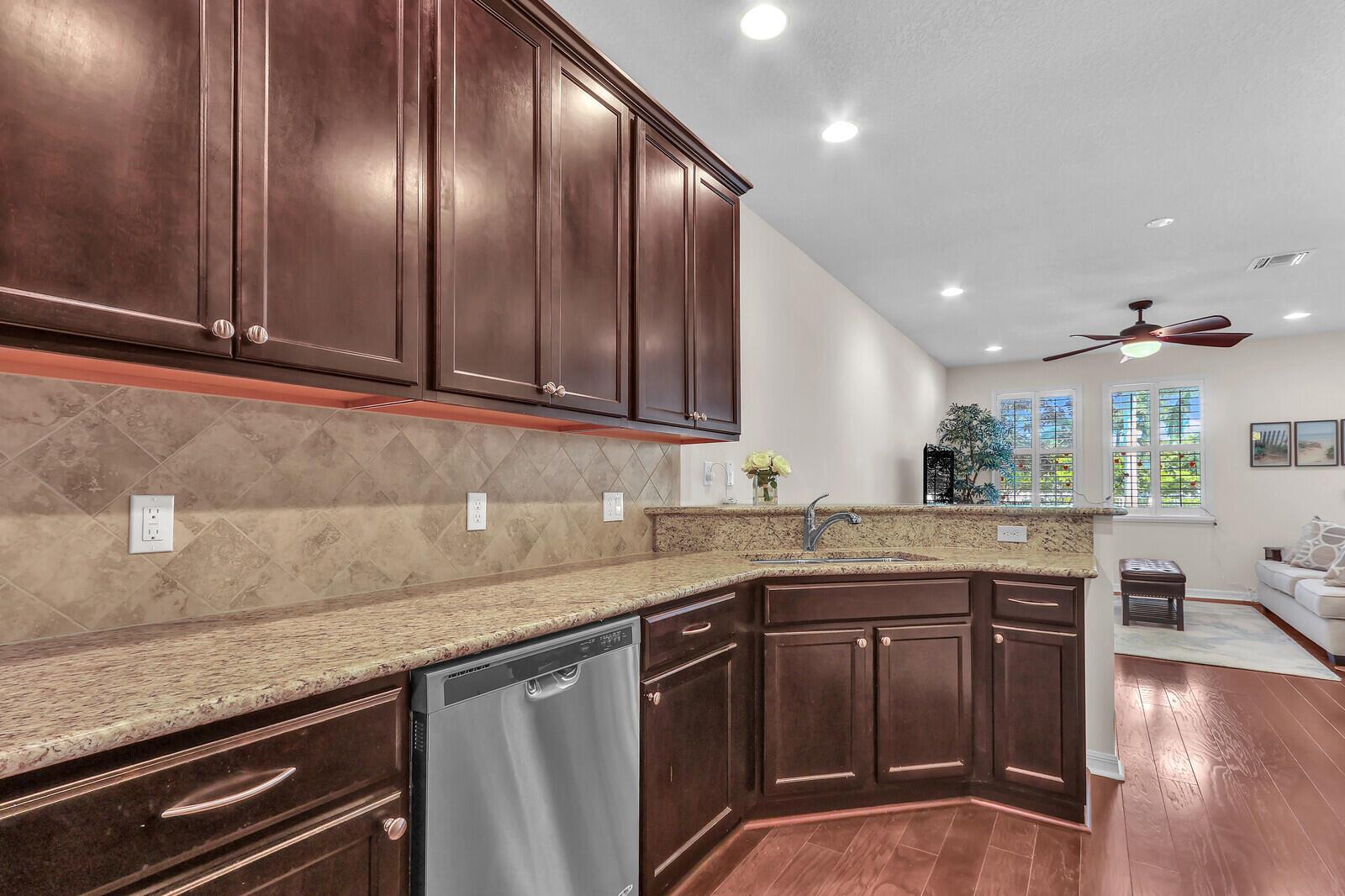 WINDSOR PARK AT ABACOA PL - Residential