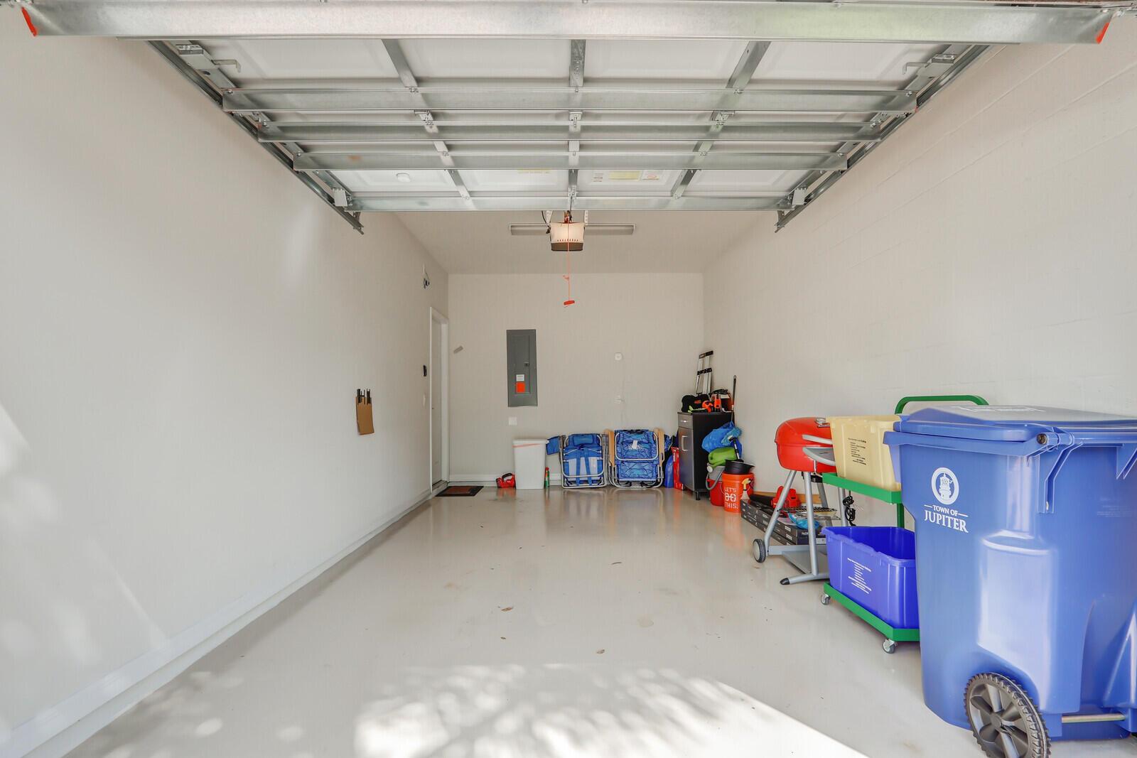 WINDSOR PARK AT ABACOA PL - Residential