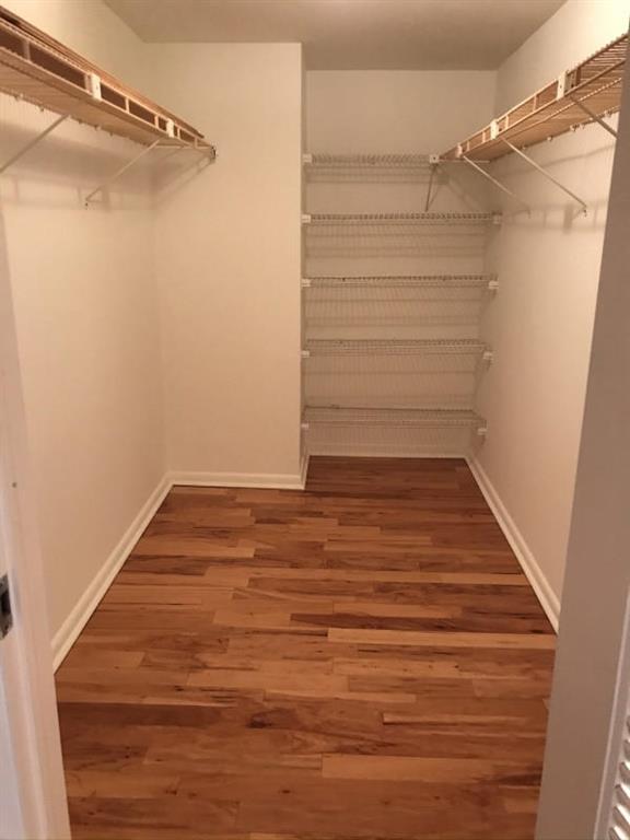 LANDS OF THE PRESIDENT CONDO 7 - Residential