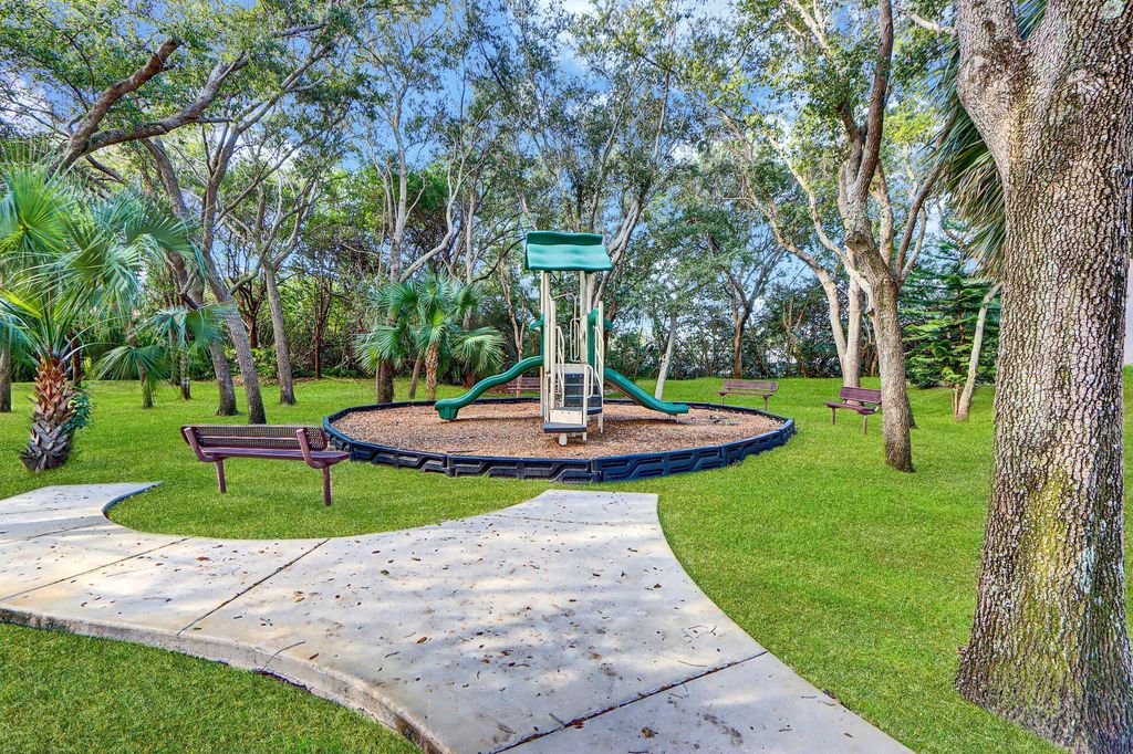 Photo of 16105 Poppy Seed Circle #1804, Delray Beach, FL 33484 (MLS # R11147939)