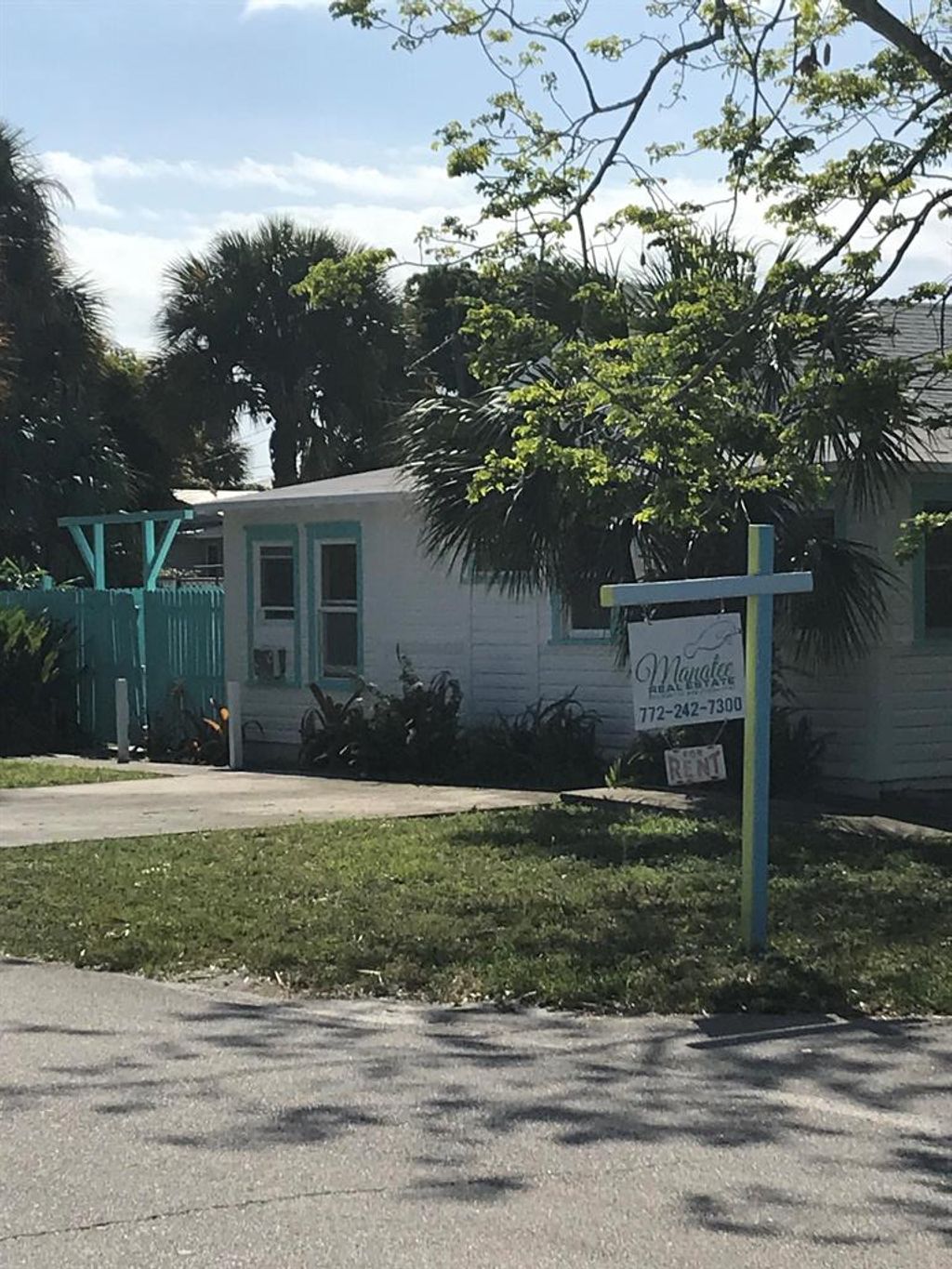 Photo of 4649 SE May Avenue, Stuart, FL 34997 (MLS # R10711757)