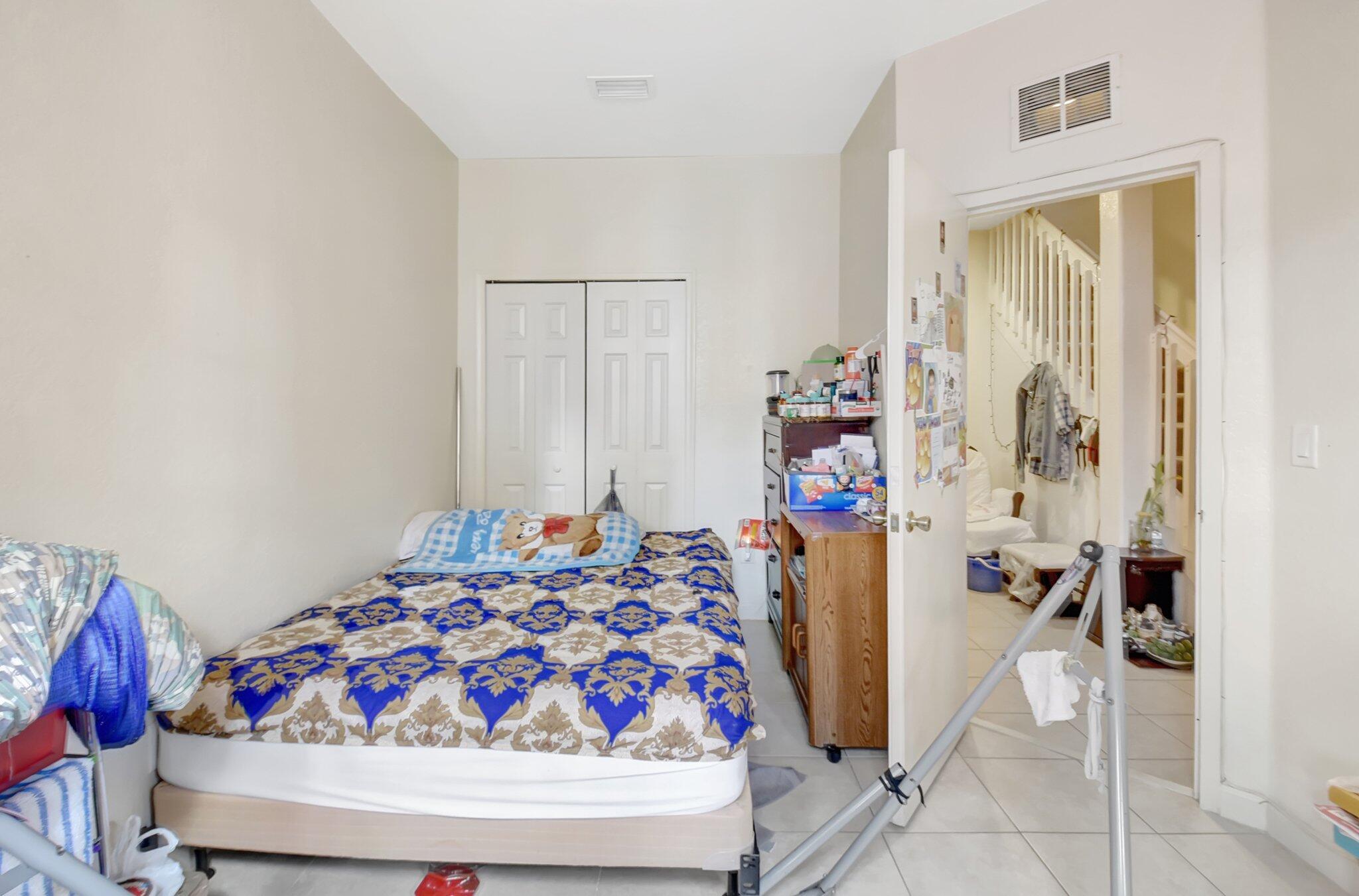 SHOMA TOWNHOMES AT ROYAL PALM BEACH CONDO - Residential