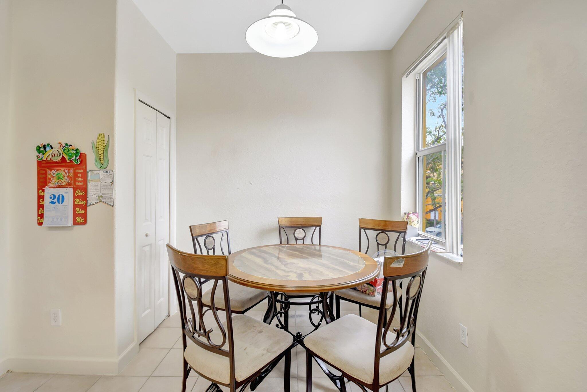 SHOMA TOWNHOMES AT ROYAL PALM BEACH CONDO - Residential