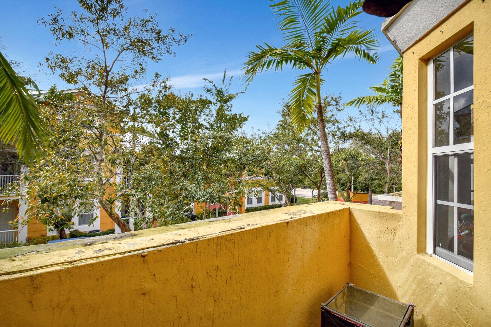 SHOMA TOWNHOMES AT ROYAL PALM BEACH CONDO - Residential