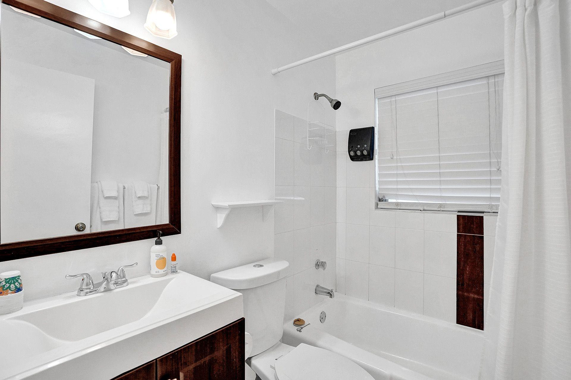 POMPANO BY THE SEA RESUB - Residential Lease