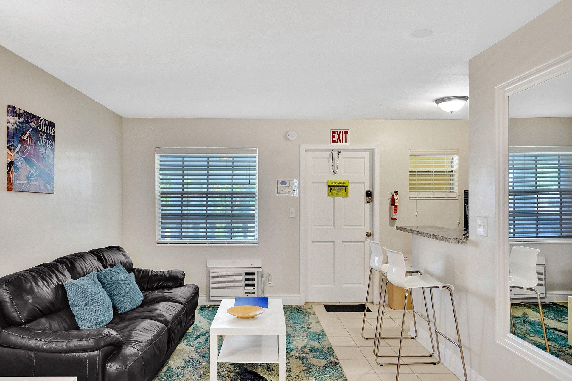 3226 NE 12th Street 8