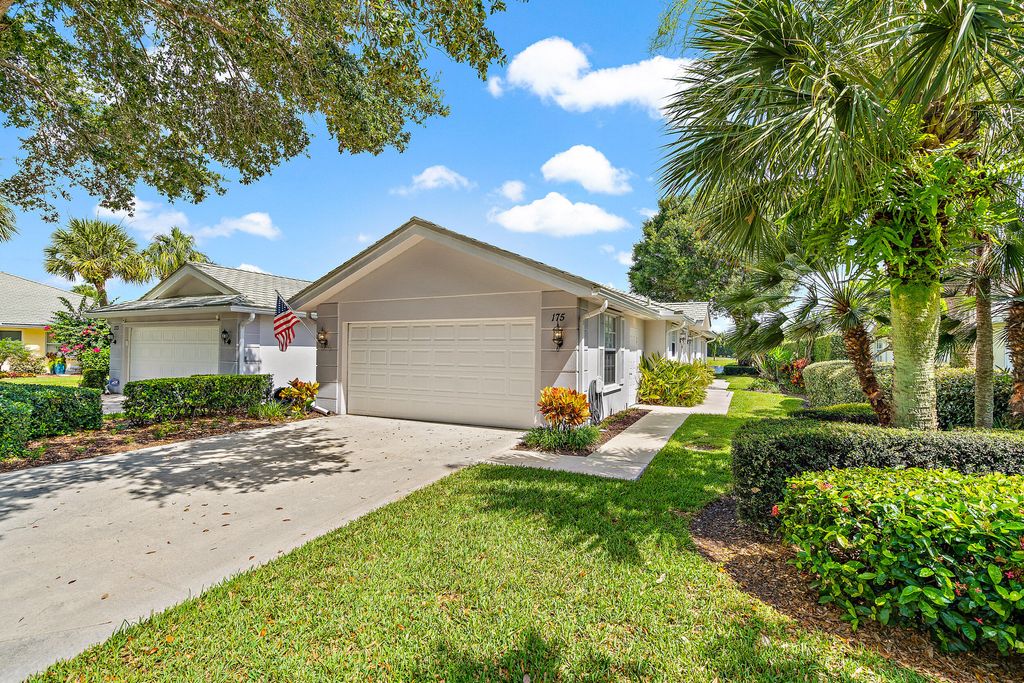 Photo of 175 Brier Circle Cir, Jupiter, FL 33458 (MLS # R10818054)