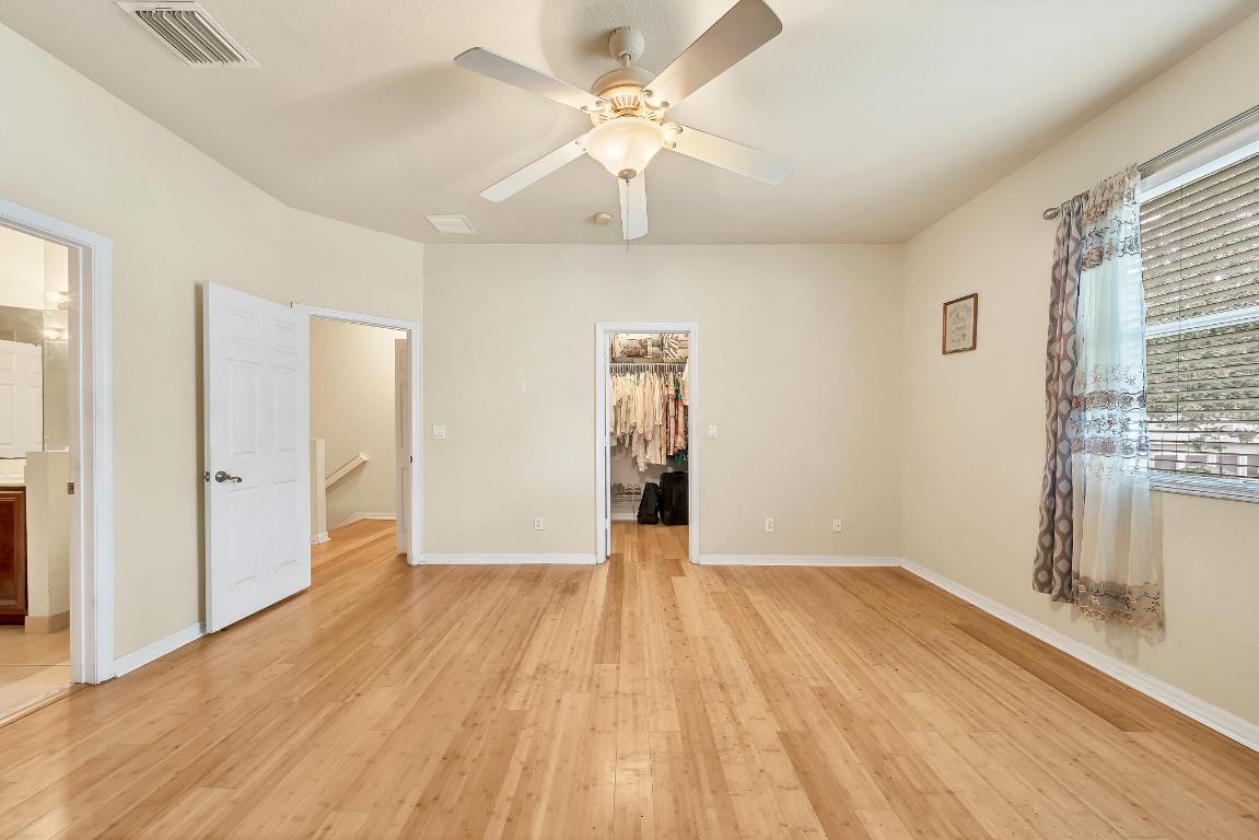 MAGNOLIA BAY CONDOMIMIUM - Residential