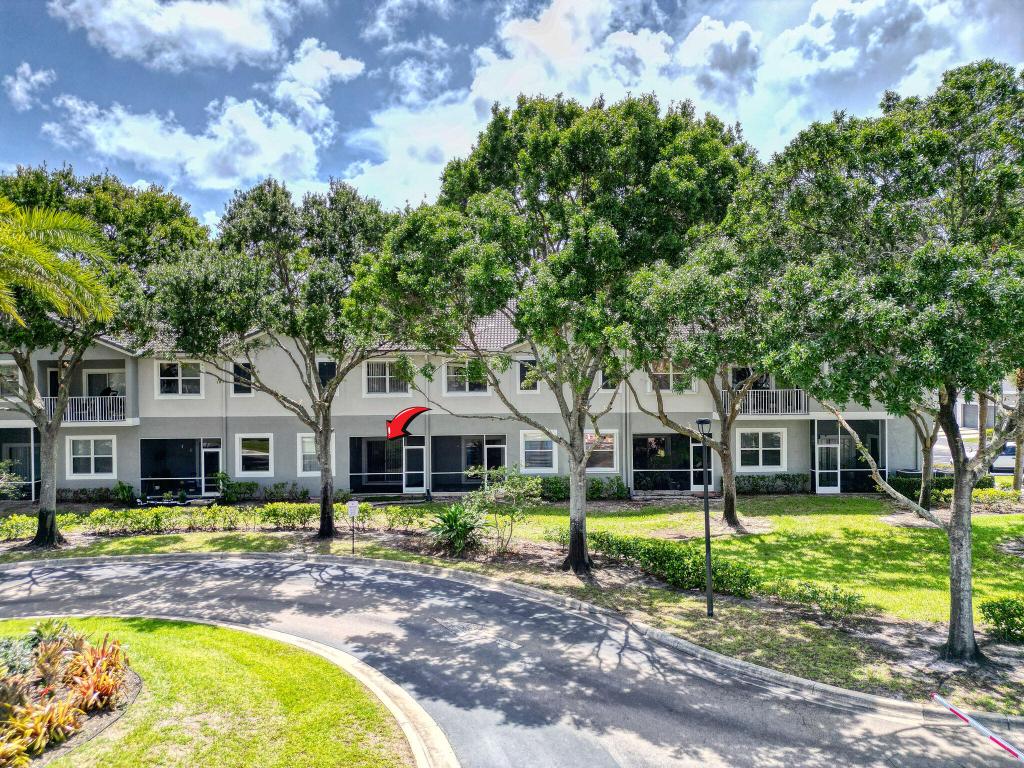 MAGNOLIA BAY CONDOMIMIUM - Residential