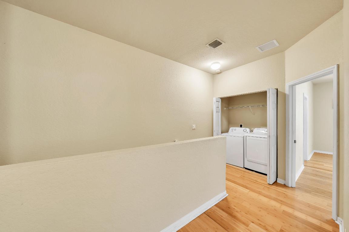 MAGNOLIA BAY CONDOMIMIUM - Residential