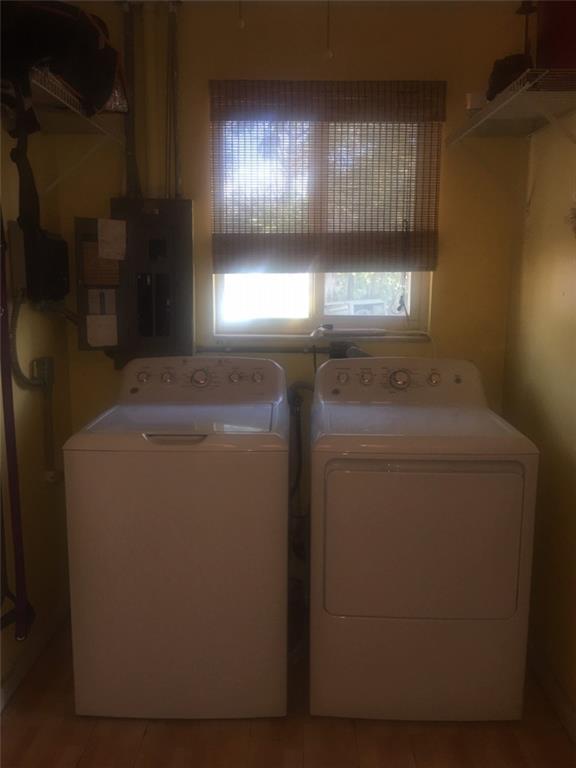 PALM BEACH COLONY SEC 2 - Residential