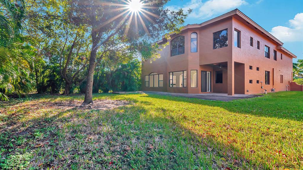 VERSAILLES - Residential