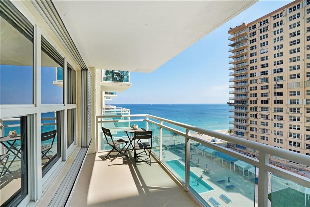 Playa Del Mar - Residential